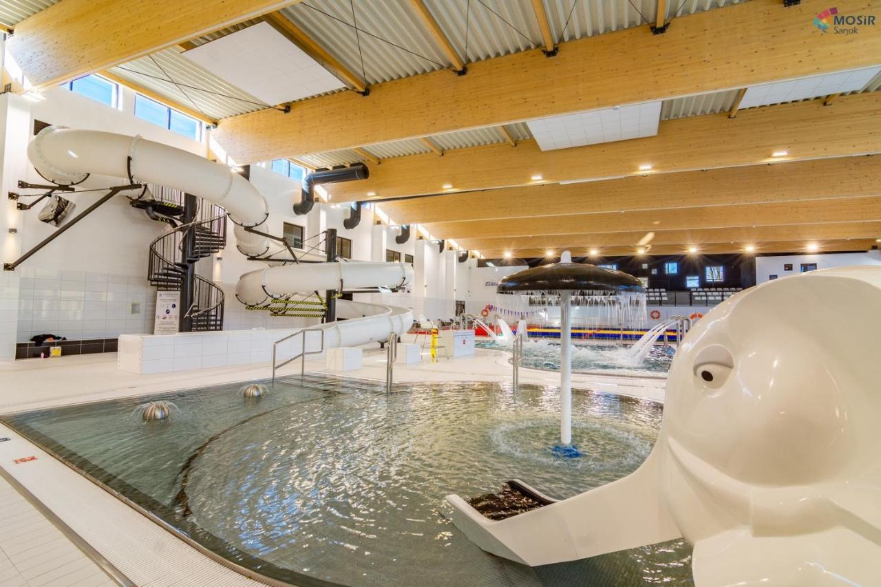 Dom Sportowca Blonie - Mosir Hotell Sanok Exteriör bild
